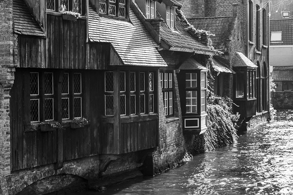 Brügge Haus Kanal schwarz weiss, Bruges canal houses black and white