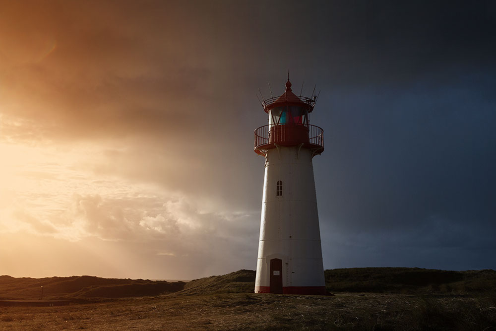 Sylt Leuchtturm dramatischer Himmel Jever Werbung, sylt lighthouse dramatic sky beer commercial